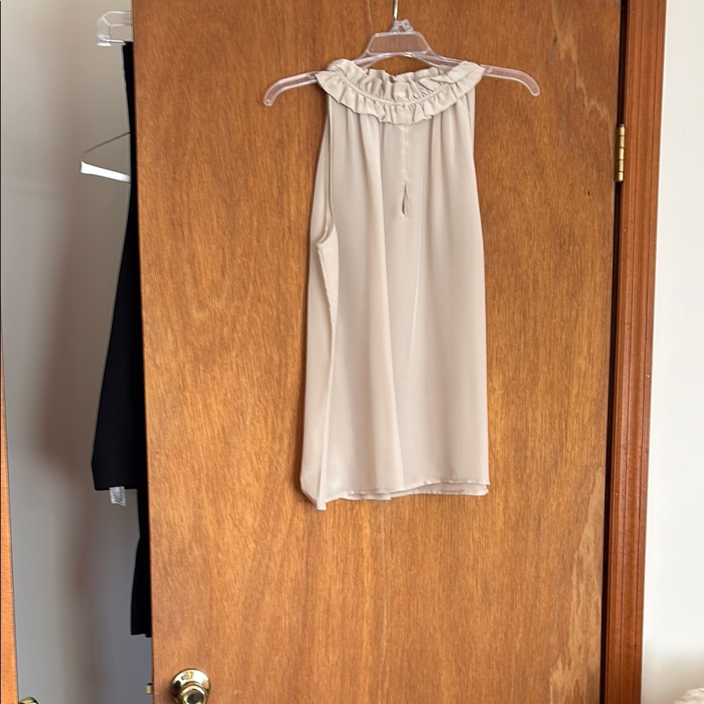 Banana Republic Cream Ruffled Bib Collar Blouse